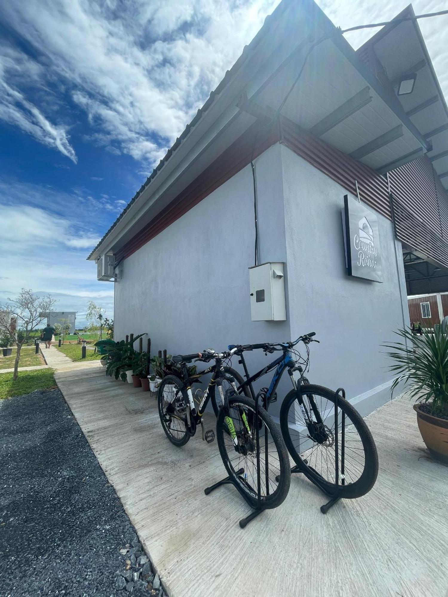 Country Road Homestay Simpang Empat  Εξωτερικό φωτογραφία
